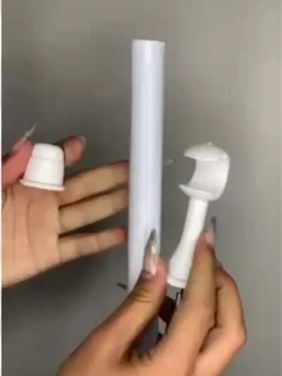 O Kit de Varão de  Cortina Simples com 1.5 metros de comprimento é ideal para a instalação da sua cortina pois ele já vem pronto para instalação. Feito com tubo de Aço Carbono esse varão é super resistente pois não entorta e não empena como nos varões de madeira. O kit vem divido em duas partes de 1metro com junção e suporte extra que deve ser instalado sob a emenda do tubo. #fyp #foryou #foryoupage #fy #funny #fyppppppppppppppppppppppp #fypage #fypageシ