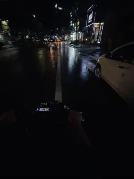 Hoa kia rồi cũng sẽ tàn... yêu ai rồi cũng đến lúc ly tan...