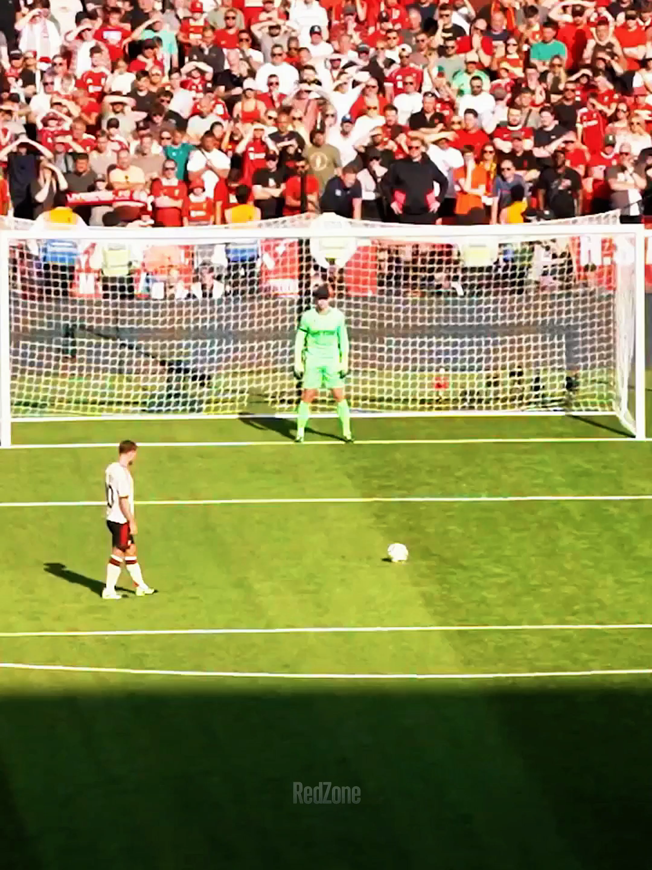 Dean Henderson’s Lev Yashin Moment 🧤 | Penalty Hero with the Cap! . . . #deanhenderson,#levyashin#goalkeeper,#penaltysave,#footballshorts,#communityshield,#goalkeeperlife,#gkunion,#footballlegend,#penalty,#soccer,#goalkeepers,#futbol,#england,#premierleague,#footballvideo,#keepersaves,#futbolshorts,#gkhands,#goalkeepertraining,#footballfans,#goalkeeping,#gkhero,#footballskills,#footballhighlights,#goalkeepergloves,#footballviral,#gkdrills,#penaltyhero,#soccerlife