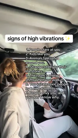 #creatorsearchinsights the higher your vibration the easier and faster you can manifest. Do you notice any of these signs? One of the first ways I was able to tell my vibrations were raising was number 4 & 6. #manifesting #manifestation #manifest #lawofattraction 