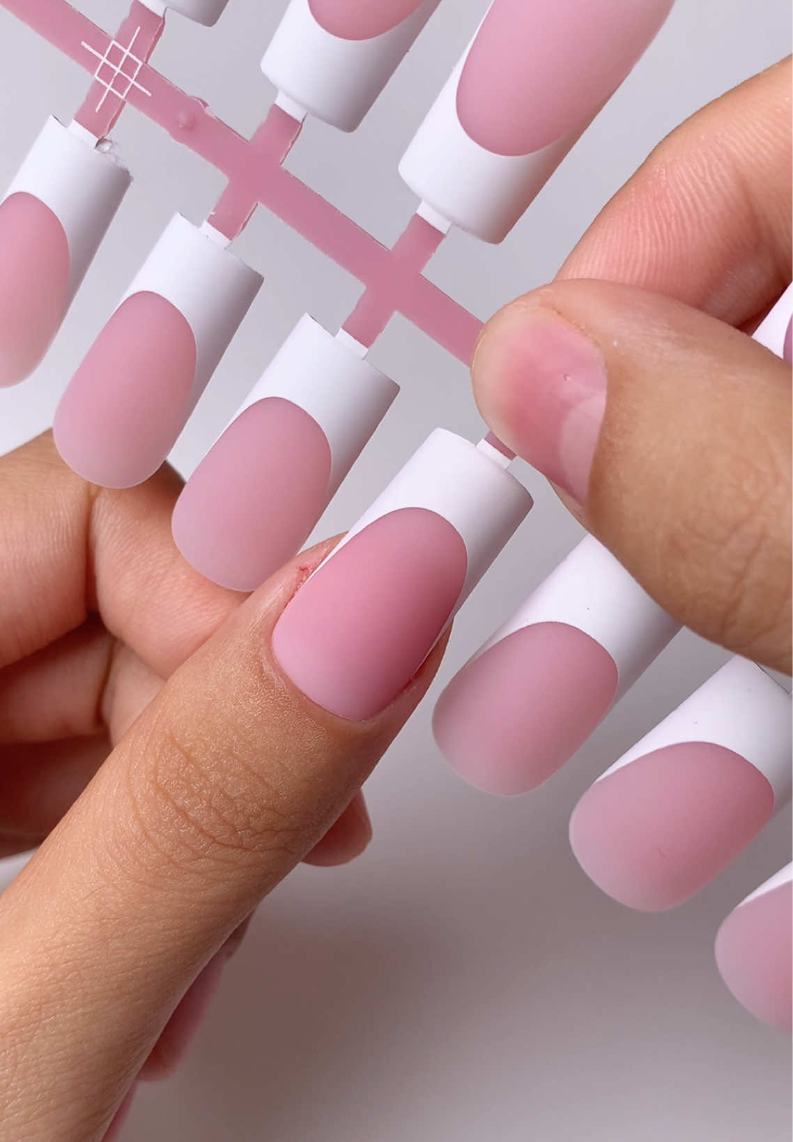 Press-ons are cute, but with the right glue? 👀They’re unstoppable. 💅 Who’s found their nail BFF yet?#gelxnails #fypage #nailglue #frenchnails #nailinspo 