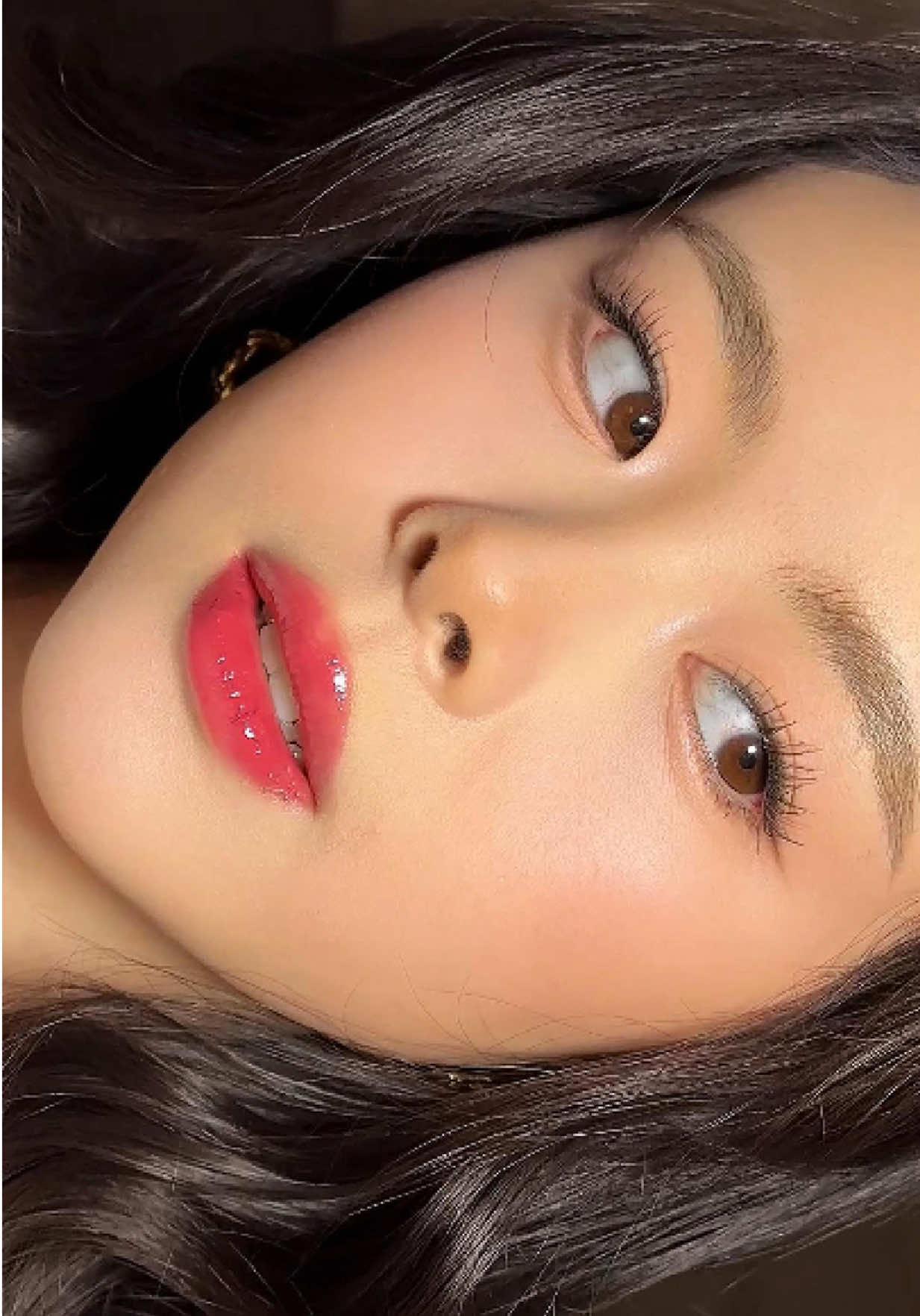 udah jarang pake lipgloss highend sekarang sejak ada timephoria 😚🤍