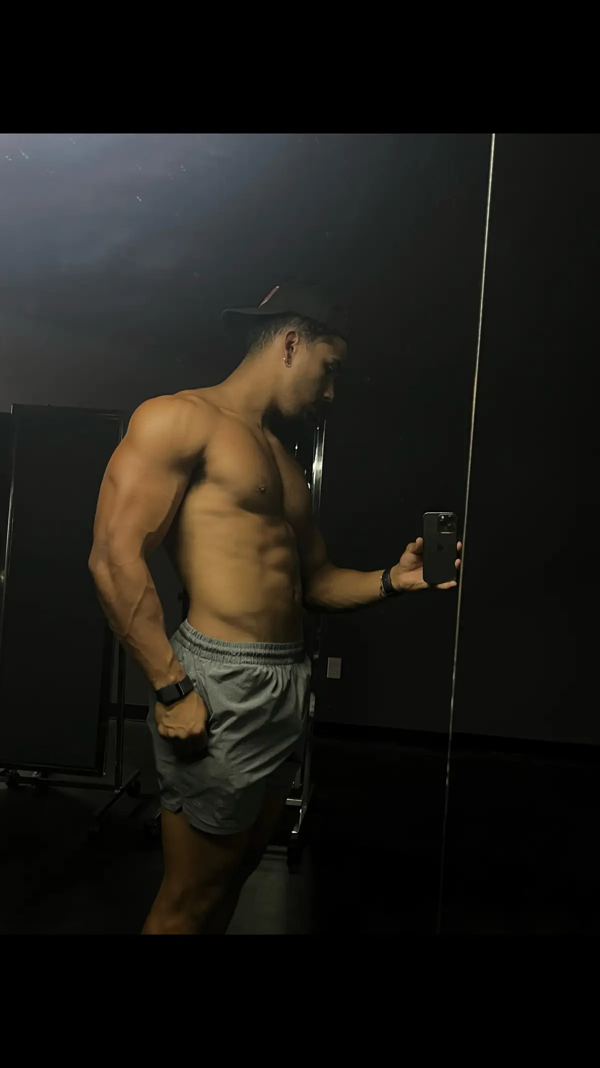 Drop you favorite muscle group 💪 #gym #explore #aesthetic 