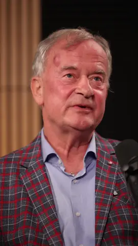 Zadzwoń, jeśli zostałeś oszukany przy inwestycjach! 🏛️ Bezpłatna konsultacja. Nie czekaj — działaj!Dr Ziembiński — prawnik z 20-letnim doświadczeniem. Odzyskał pieniądze dla setek osób. 📞 +48 502 428 066 📩 rz@kancelaria-zip.com