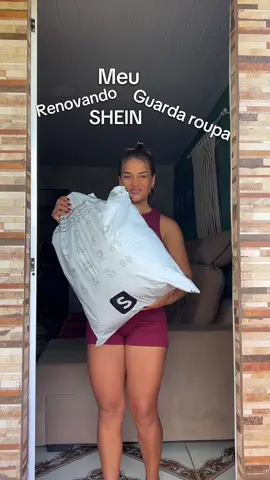 🔍 Pesquise N43M3 para comprar minhas escolhas em tendências na SHEIN!🔥 Código de cupom: souadannynhaBR10 🏷️ #SHEINtrends #ad #SHEINforAll  @SHEIN Brasil @SHEIN  Nome da loja: GlowEve GlowEve Camiseta Casual Feminina de Manga Curta, Decote Careca, Cor Sólida para Verão 🆔 38520240 🔗 https://shein.top/qwdczkm Nome da loja: Flirla Flirla Cardigã com Manga Lanterna de Bordado de Cereja, Blusa de Manga Longa 🆔 11054732 🔗 https://shein.top/sttxfel Nome da loja: Silquee Silquee Top cami bustiê painel de renda para cílios 🆔 14960353 🔗 https://shein.top/usy1fhx Nome da loja: SHEIN EZwear SHEIN EZwear Conjunto de Duas Peças Feminino com Jaqueta com Capuz e Zíper na Frente e Calças 🆔 28564081 🔗 https://shein.top/qwdd29d Nome da loja: SHEIN EZwear SHEIN EZwear Sólido Canelado Vestido Bodycon 🆔 19967466 🔗 https://shein.top/sttxhin Nome da loja: RL JEANS Calça Wide Leg Cargo Black Calça Jeans Feminina com Bolso Lateral Black 🆔 34184146 🔗 https://shein.top/vl26cc0 Nome da loja: SHEIN BAE SHEIN BAE Bodysuit Assimétrico Feminino de Cor Sólida para Uso Diário com Gola, Bodysuits Femininos 🆔 35779517 🔗 https://shein.top/oa3q899 Nome da loja: Vivid Eden Vivid Eden Vestido Solar Estampado com Decote Halter e Recorte na Cintura, Estilo de Férias de Verão para Mulheres, Vestidos Femininos Vermelhos 🆔 31920536 🔗 https://shein.top/usy1efw