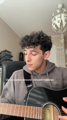 Gotta bring out the french sometimes #guitarcover #onvasaimerencore #pourtoi #guitarsongs 