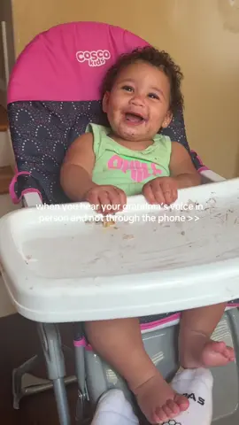 loves her glamma down bad 🤞🏽#grandmasoftiktok #motherdaughter #motherhood 