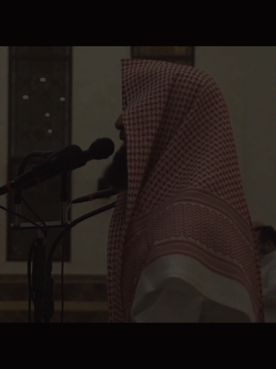 لحظة بكاءالشيخ مُحمد اللُحيدان🥹🤎 .  .  .  .  .  .  .  .  .  . .  .  .  .  .  .  .  .  .  .  .  #قرآن #k ##funny #fyp #m 