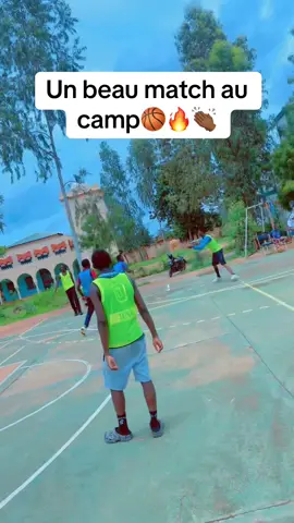🏀🏀🔥🔥👏🏾👏🏾#BasketballBurkina #basketballtiktok #burkinatiktok #ouagadougou🇧🇫 #BasketballLife 