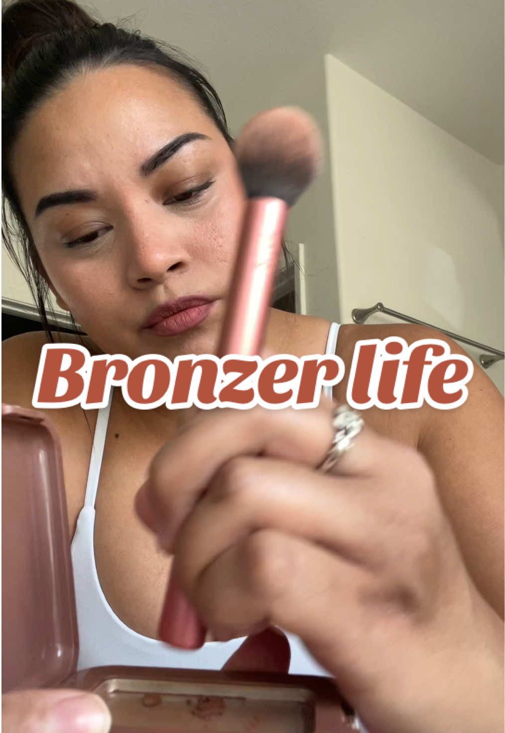 @NYX Professional Makeup why is it hard to open helppp 🫣🤣.  I’m pretty sure I have BUTTA BISCUIT 🤭 how cuteee omg !  #nyx #nyxcosmetics #bronzer #nyxbuttermeltbronzer #empties 