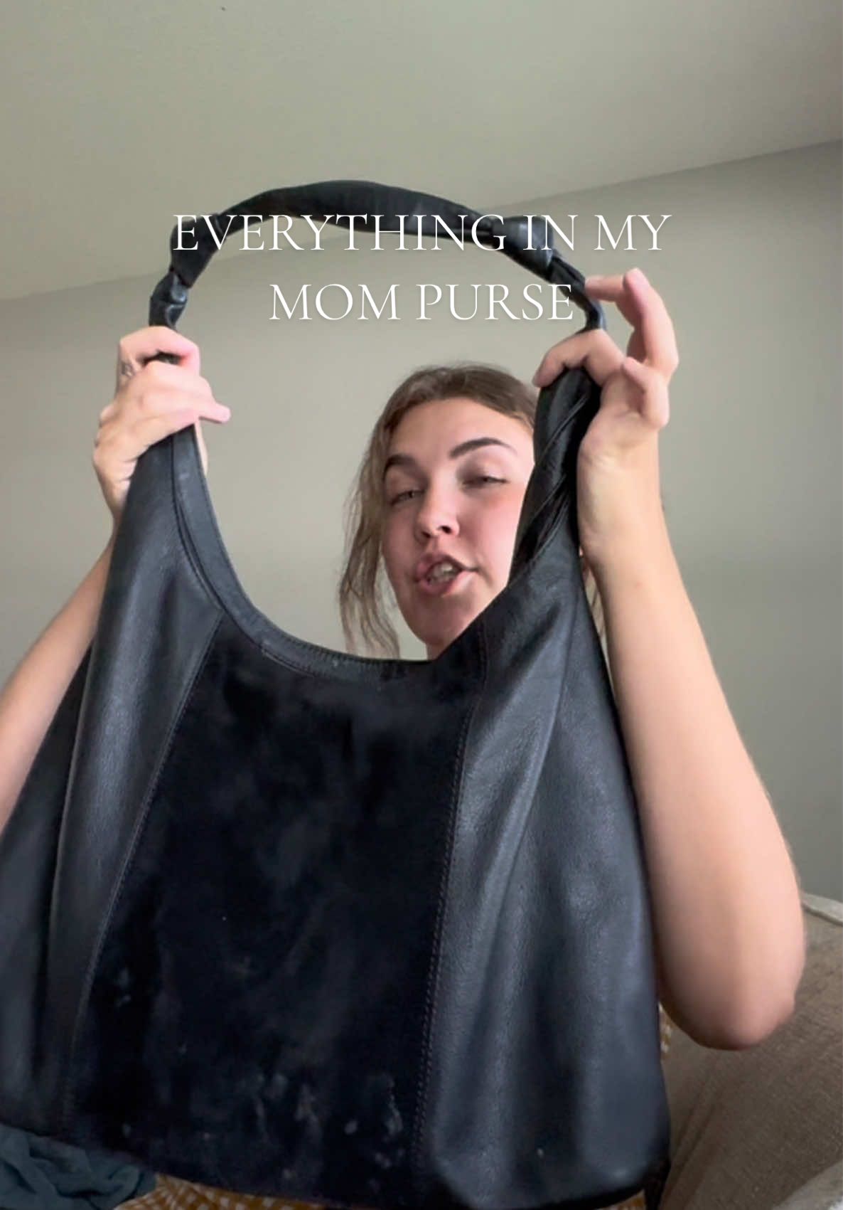 this varies day to day as addison takes things and hides things around from it 😂 #mompurseessentials #whatsinmymombag #diaperbagtopurse #mommybagessentials 