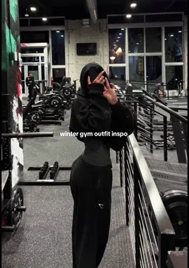 winter fits for the gym 🤍 #gym #GymTok #gymoutfit #gymoutfits #fyp 