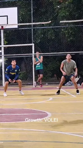 pega esse corredor de encaixe  cupom Growth suplementos: VOLEI #volei 