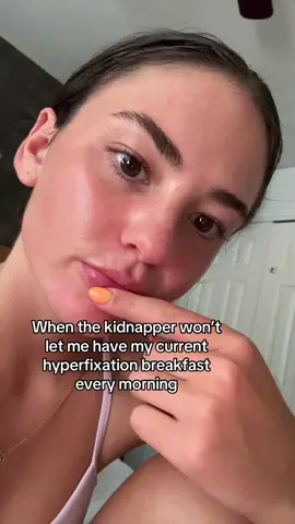 I need my bagel sandwich. #fyp #trend #breakfast #relatable #viral 
