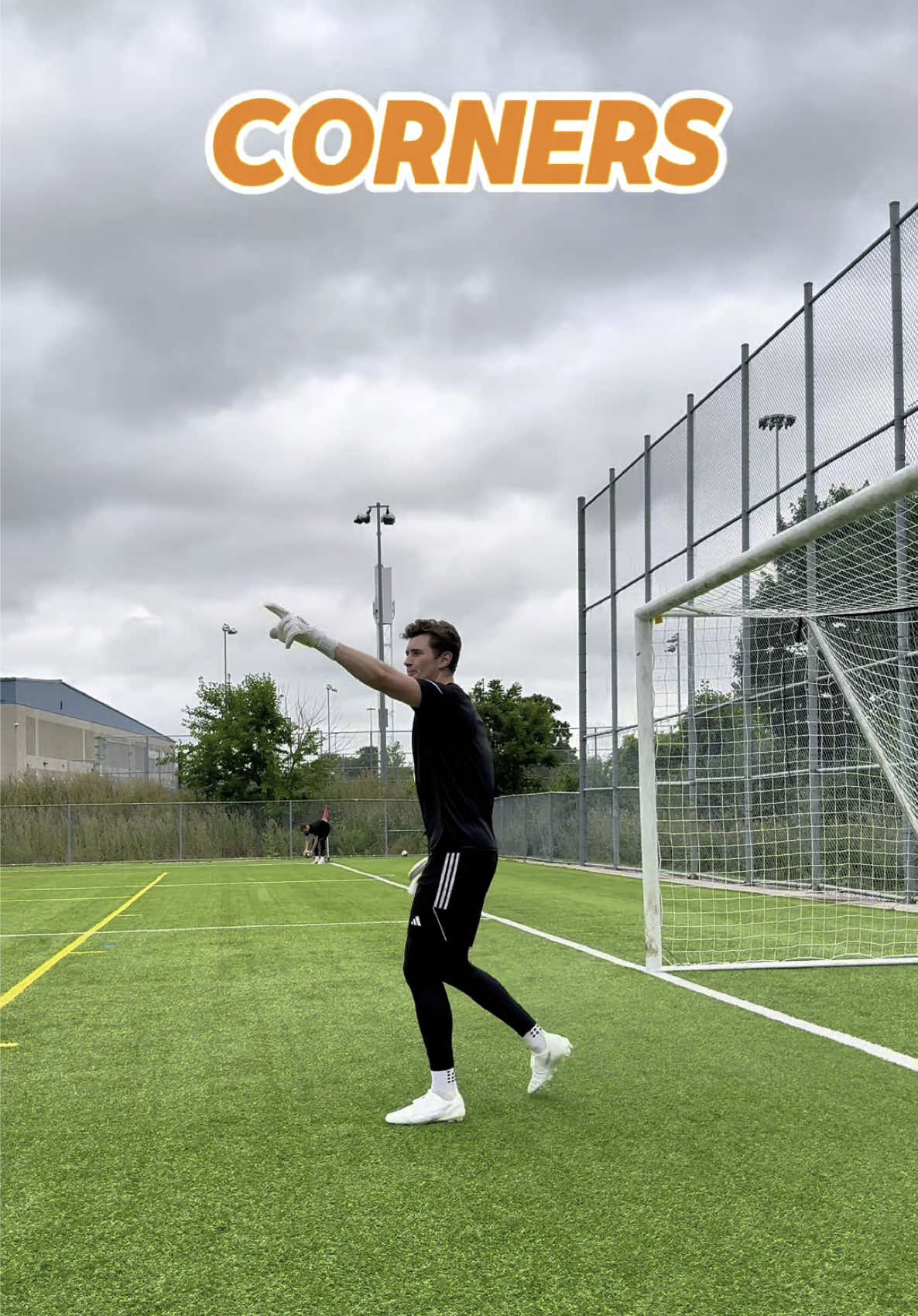 Two identical corner situations.. two very different results💪 @West Coast Goalkeeping 