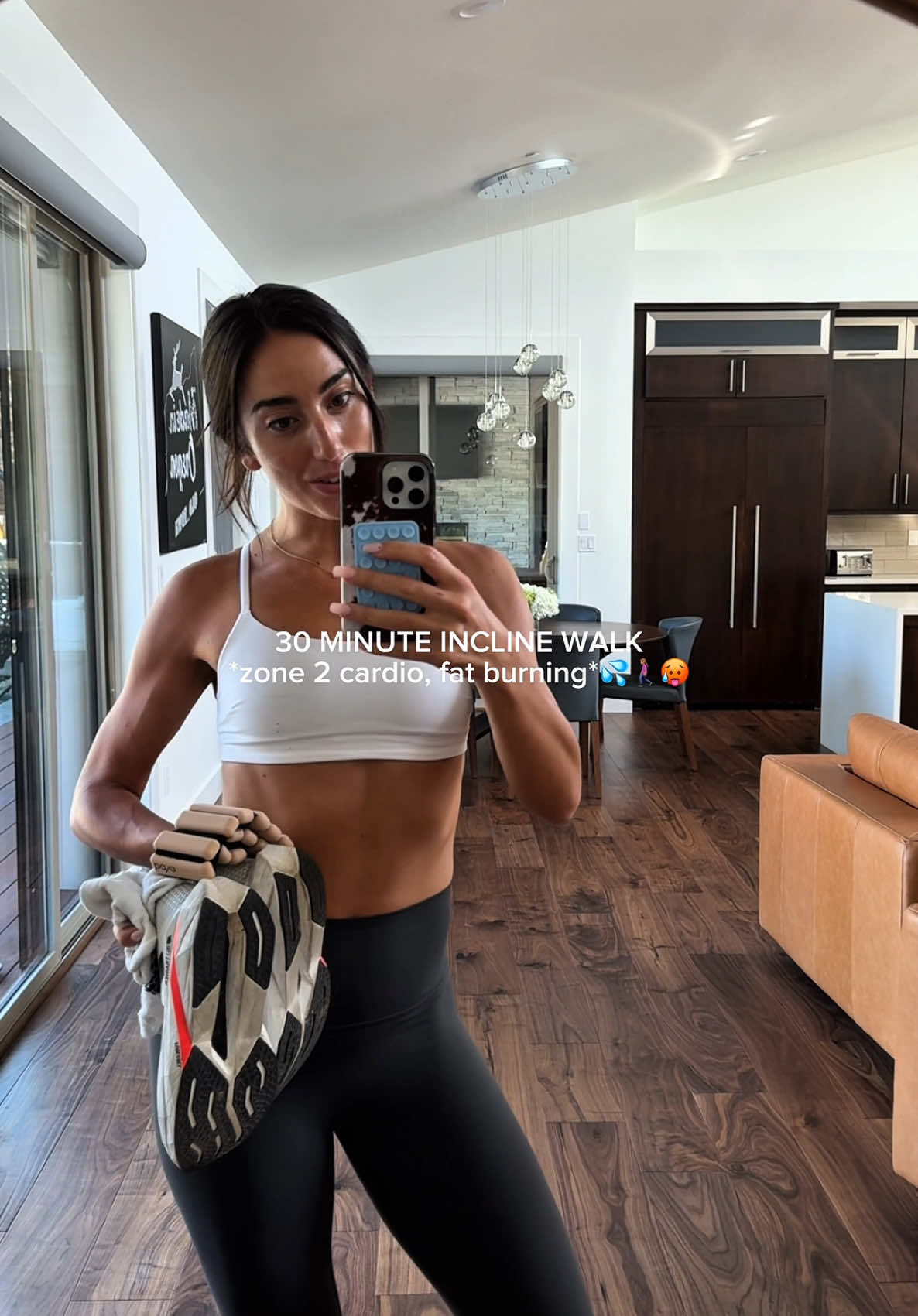 workout below! ⬇️ lmk if you try!  0:00–3:00 (3%) 3:00–6:00 (5%) 6:00–9:00 (7%) 9:00–12:00 (8%) 12:00–15:00 (10%) 15:00–20:00 (6%) 20:00–25:00 (3%) 25:00–30:00 (0%) #fyp #foryou #workout #fatburningworkouts #fatburn #fatloss #zone2cardio #inclinewalk #walking #fatloss 