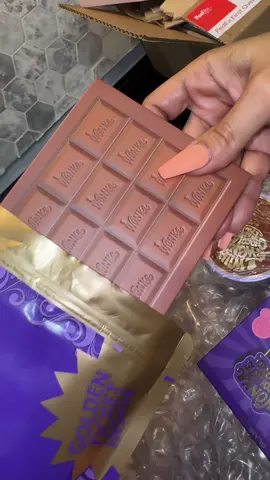 Yes, it’s a long video, but I enjoyed every minute of it #fyp #glamlite #willywonka #makeup #unboxingvideos 