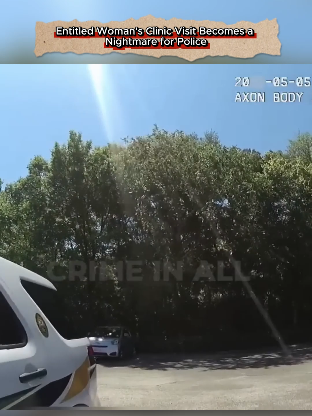 Entitled Woman's Clinic Visit Becomes a Nightmare for Police B(4)