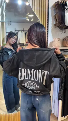 NUEVOOOS ESTILOS 💕✨ Llegaron nuestras chaquetas BOXY FIT 😮‍💨 vienen por tallas, pregunta por tu color favorito 🤩  #boxyfit #chaquetas #ropa #unisex 