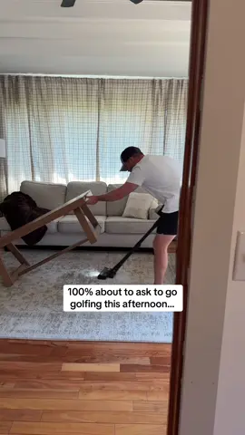 I bet you $100…🙈 #golf #golfing #nomadicoutdoorsman 