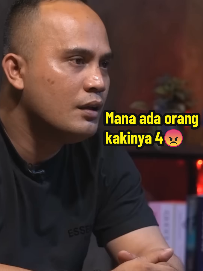 Coba tebak orang apa yang kaki empat??? #podcastindonesia #clipper #fypchallenge #idealis #fyppppppppppppppppppppppp 