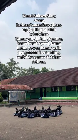Latihan bukan kewajiban tapi kebutuhan … #paskibrasmpn2cikeusal  #jalu  #pembaris  #paskibraka  #fypage  #fypppp  #pembarisindonesia  #video  #trendvideo 