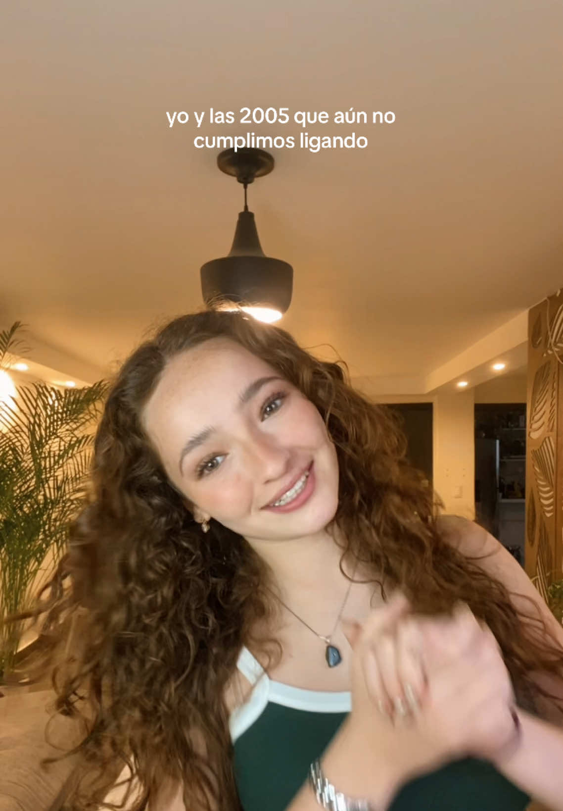 🙂‍↕️🙂‍↕️ #fyppppppppppppppppppppppp #fypシ゚ #contenido #content #imjustagirl #curly 