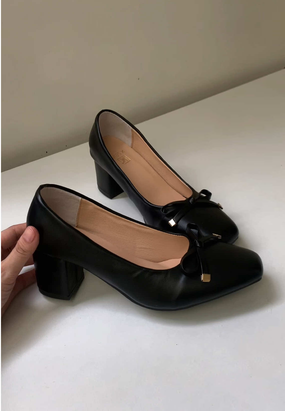 the ₱200+ heels you'll actually enjoy wearing all day! #blackshoes #leathershoes #shoes #ribbonshoes #bowknot 