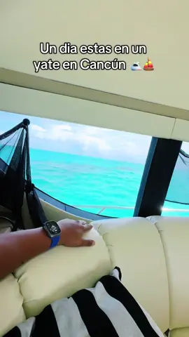 Un dia estas en #cancun en un yate y al otro estas en el transporte rumbo a casa‼️🌴🏝️⛱️🏖️🌅🛥️🤣🙈😣 #meme #funny #paratiiiiiiiiiiiiiiiiiiiiiiiiiiiiiii #Lifestyle 