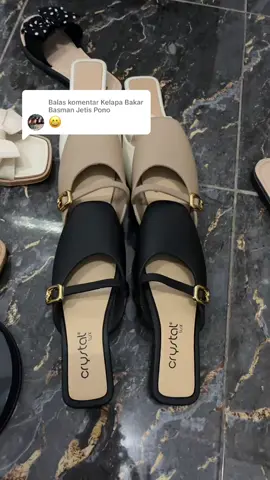 Membalas @Kelapa Bakar Basman Jetis Pono chekout sekarang mumpung diskon #sandal #sandalwanita #sandalkoreanstyle 