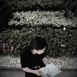 Trần thế là cõi hư vô ta mang giấc mộng uyên ương..#xuhuong #music #nhachay #nhachaymoingay #conefide_one #fypシ #1997🚬 