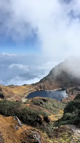 सानो पोखरी ।