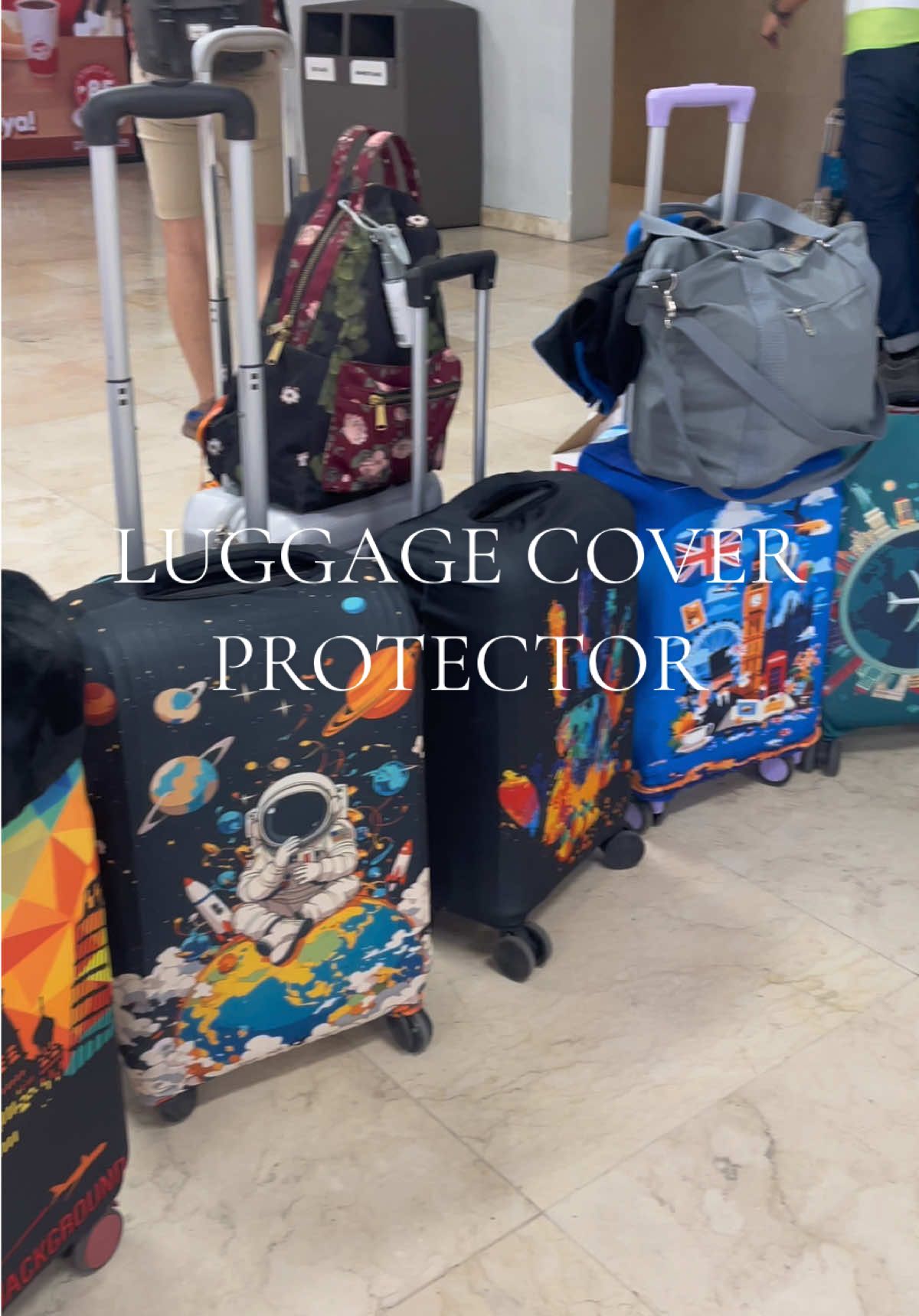 >LUGGAGE COVER PROTECTOR< #luggagecover #luggagehack #luggagecoverprotector #luggagecover 