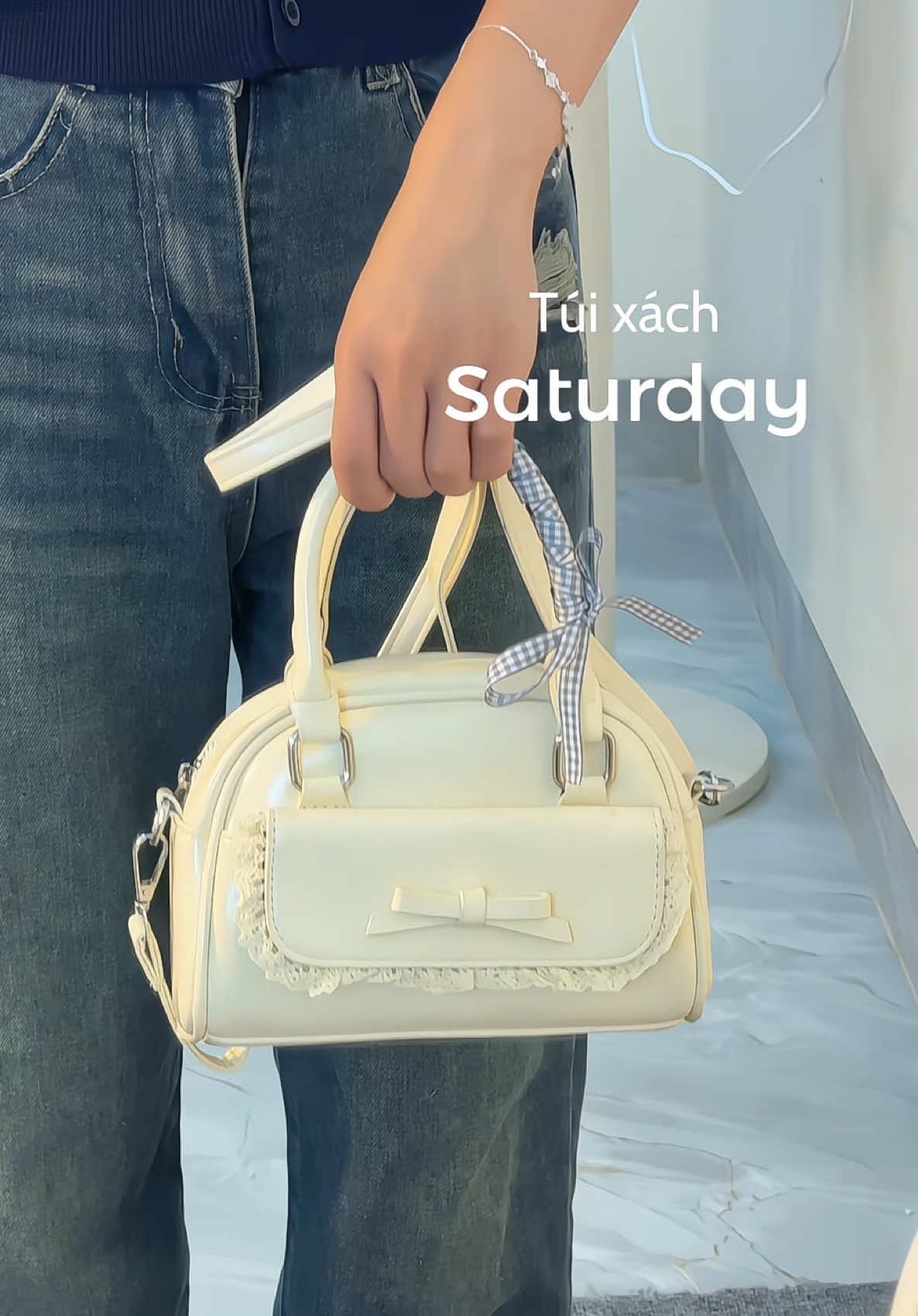 Xinh thiệc sự á mí bà #tuixach #tuixachnu #tuideocheo #outfit #nuocruaraucu 