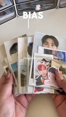 Bias packs 🤓🫶🏻 #btsarmy #engeneenhypen #atinyateez #straykidsstay #caratseventeen #moatxt #jeonjungkook 