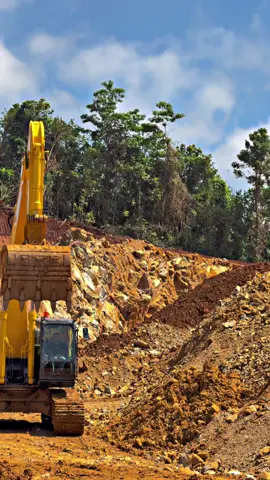 #storytambang #excavator #operatormuda #hariini #lewatberanda 