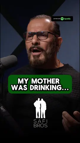 From drinking alcohol… to teaching Qur’an. Grandmaster Jemal Hasan shares the incredible transformation of his mother — from a life of not practicing to becoming a respected Qur’an teacher. A journey that proves guidance can come at any stage, and change begins with the heart. 🎙️ Full episode available on The Safi Bros Podcast. #JemalHasan #SafiBrosPodcast #IslamicStories #Transformation #QuranTeacher #FaithAndChange #FromStruggleToStrength #Guidance