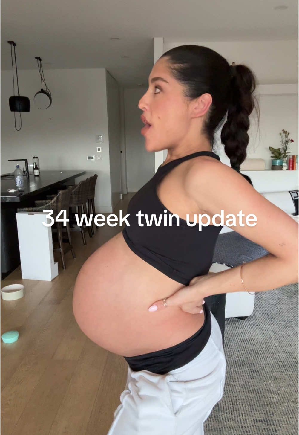 34 week bump date!!!! #identicaltwins #twinpregnancy #moditwins #twins #34weekspregnant  #34weekspregnanttwins 