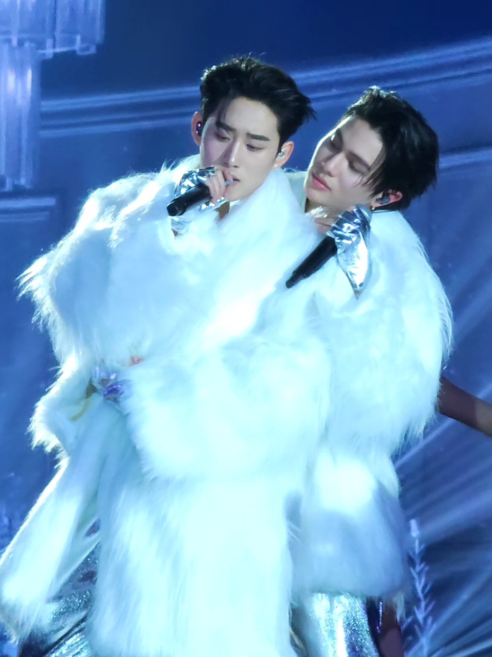 ไม่ต้องใส่แว่นดู ก็ชัดค่ะว่าใช่... 😳 #williamjkp #est_rvp #williamest #WilliamEstFanconD2 #วิลเลี่ยมเอส 