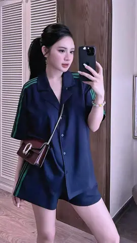 Sét bộ sơ mi cổ vest #tramy2clothing #phoidoxinh #xinhdepmoingay #OOTD 