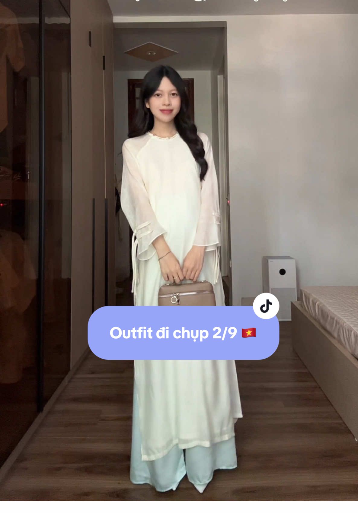 Yêu áo dài 🥰 @CAYLEO DESIGN #riemii #cayleodesign #aodaivybinh #goclamdep #reviewlamdep 