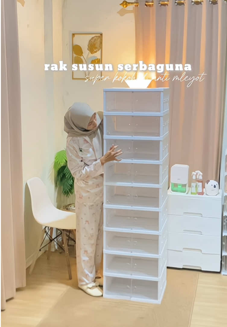 Spill 👉🏻 @nnana27 𐙚 ˚⋆🐳 𝜗𝜚˚⋆ baru kali ini nemuin rak sepatu yang emang beneran kokoh, anti lembab, anti jamur & super aesthetic, harganya juga super murah tapi kualitasnya udah sebagus ini ✨#raksepatu #rakserbaguna #rakmultifungsi #raksusun #raksepatumurah 