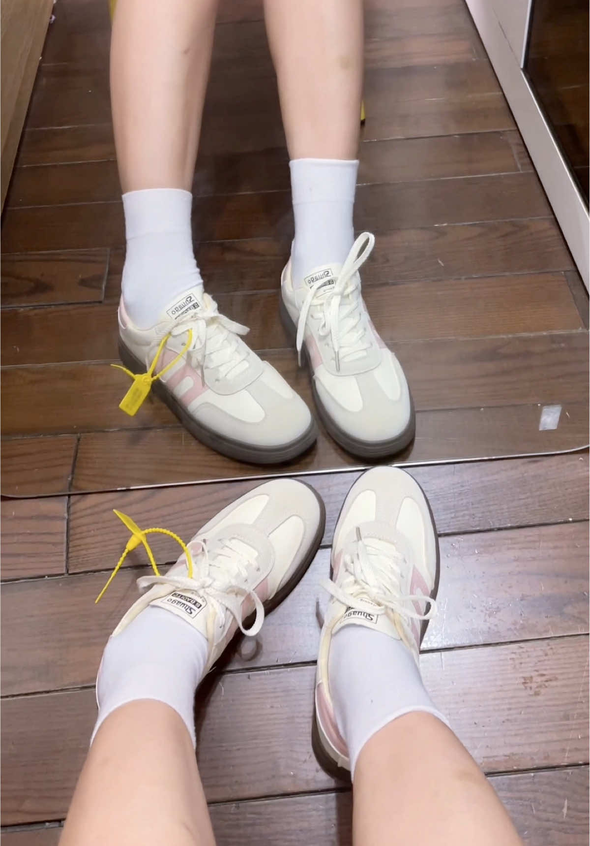 Giày thể thao nữ #xuhuong #giaythethaonu #giaydihoc 