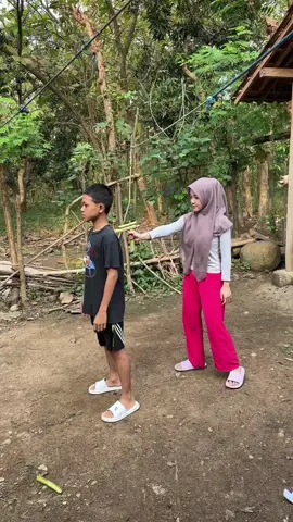 Heyhest Hesti purwanti buka jilbab pakaian terhot host full body kepentok itunya guyur air mandi baju putih mode crt Gym ga kuat yg viral adik kakak tidur sekamar #fyp #fypシ゚ 
