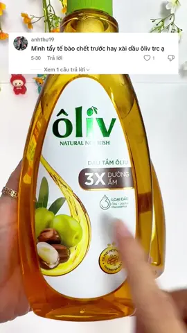 Dầu tắm từ khoá mới dành cho chị em chúng mình ạ và không thể thiếu trong phòng tắm sau 1 ngày làm việc mệt mỏi cần tẩy trang cho cơ thể thì có ngay em Dầu tắm Oliv nhé#tiktoklive #2025 #trend #dautam #sach #thom #taytrang #cothe #me #oliv #tiemnhanam7 