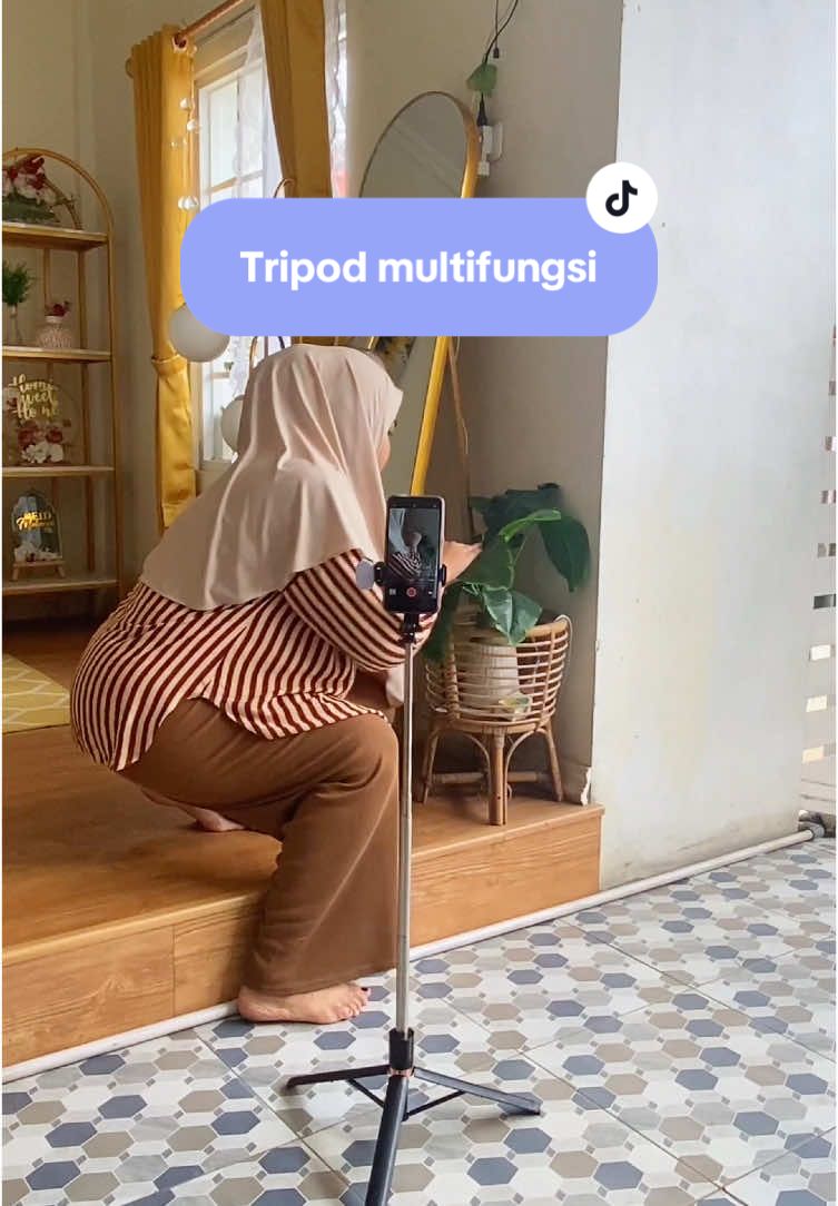 Ternyata lebih simple pake tripod kaya gini 😍 cocok buat rumahku yg kecil