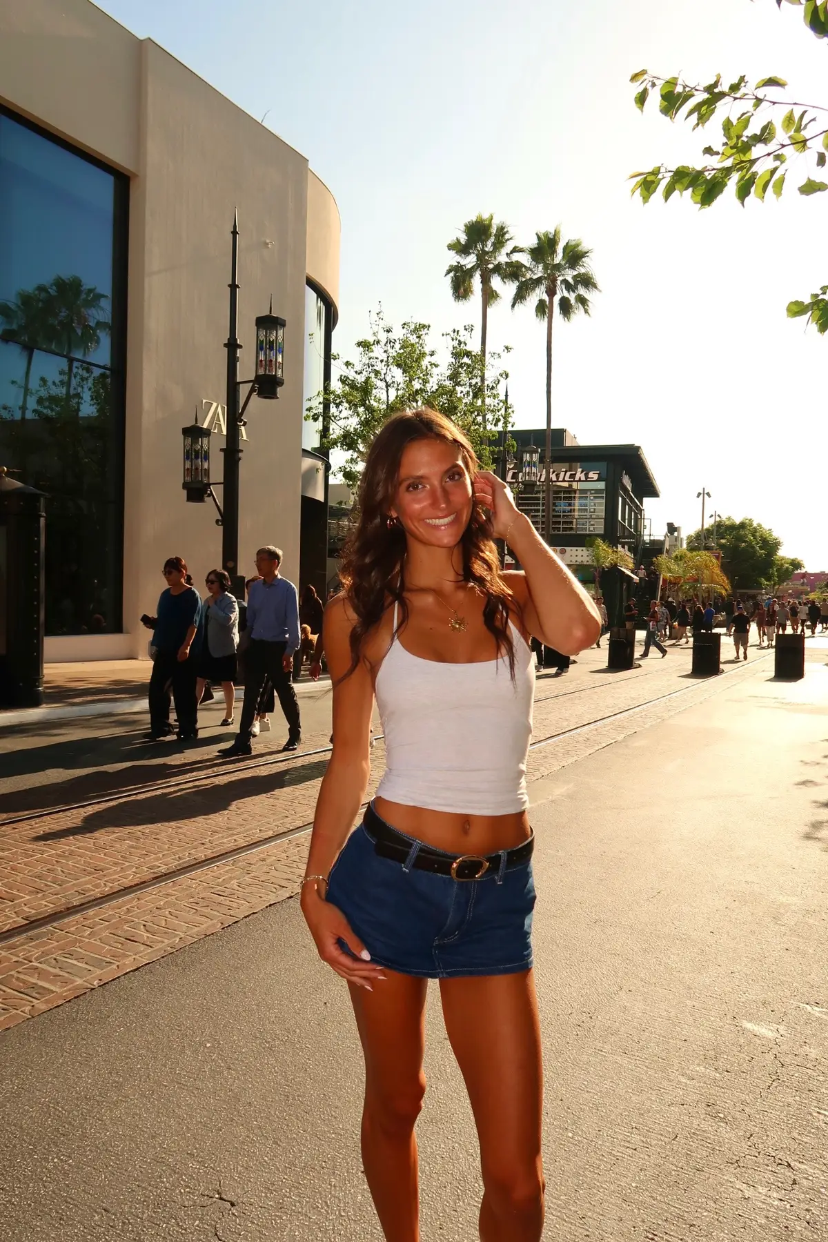 i loveeee a good skirt tank combo #OOTD #childhood #fashion #outfitinspo 