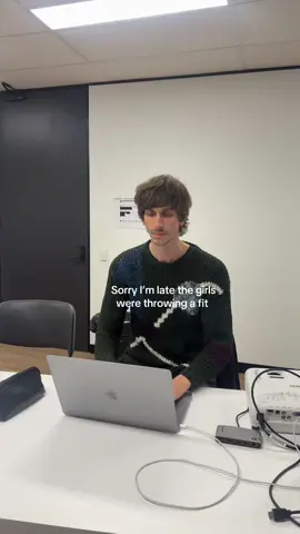 throwing a fit Whitehouse version ✨ @Whitehouse Institute Of Design  #whitehouseinstitute #fyp #fashion #fashionschool #whitehousecreators 