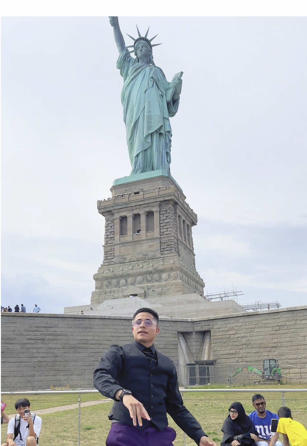 Replying to @Edgardo Menjivar PERATE NUEVAYOL! 🗽🕺🏻🤣 #peratebaby 