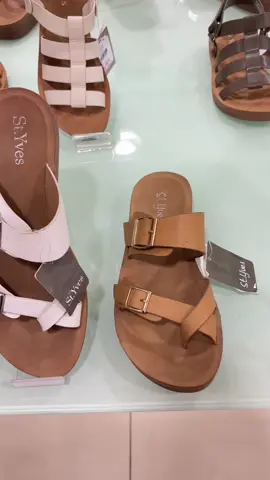 Sandal St. Yves ringan dan nyaman😍 #styves #sandalwanita #sandalflat #fyp 